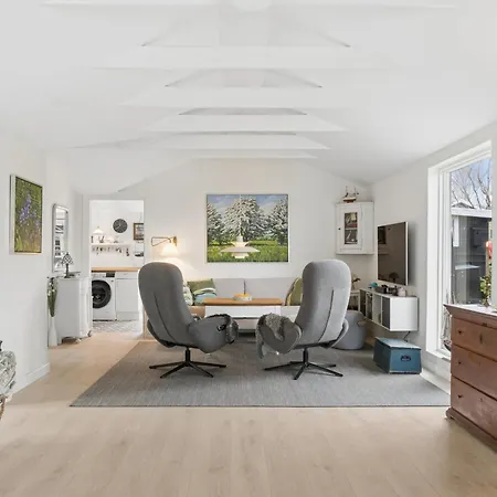 Mooi Direct Ved Vellerup Vig Skibby