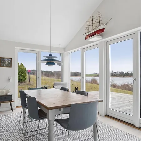 Mooi Direct Ved Vellerup Vig Vakantiehuis